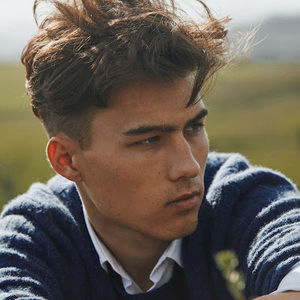 Meet your Posher, Chandler